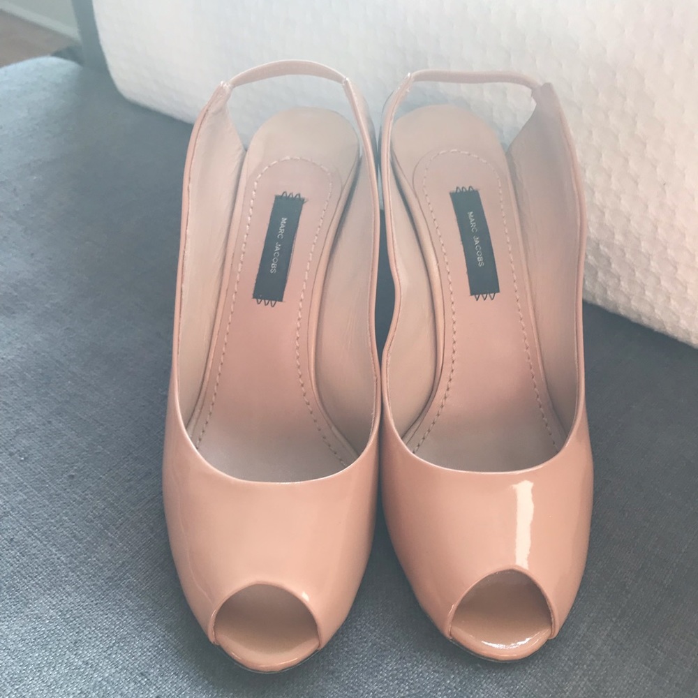 Marc Jacobs patent peep toe pumps